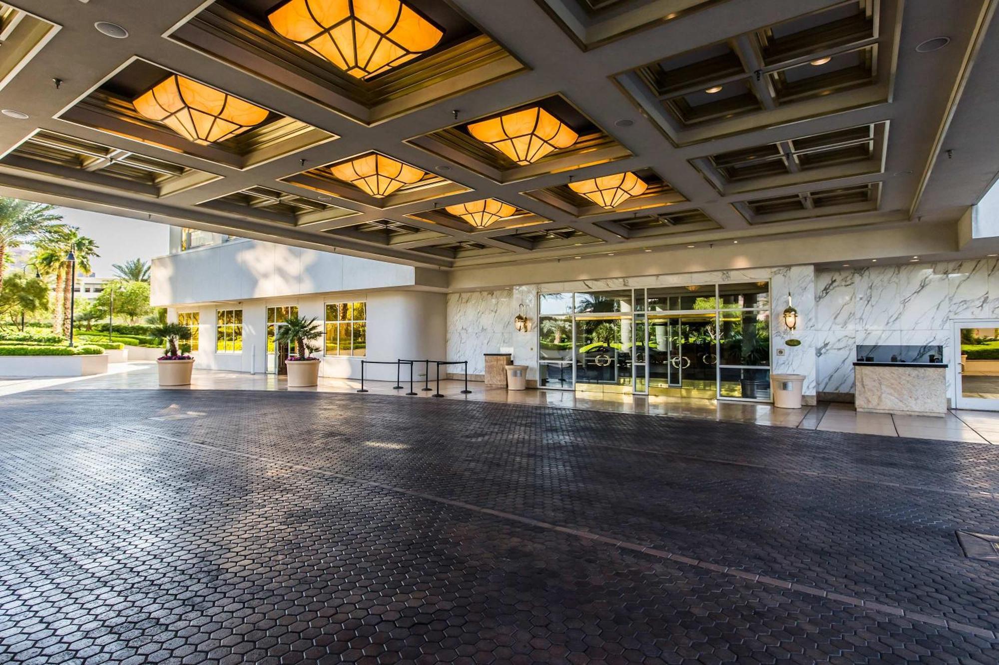 Apartamento Stunning 1br Strip Views & Balcony 12701 *