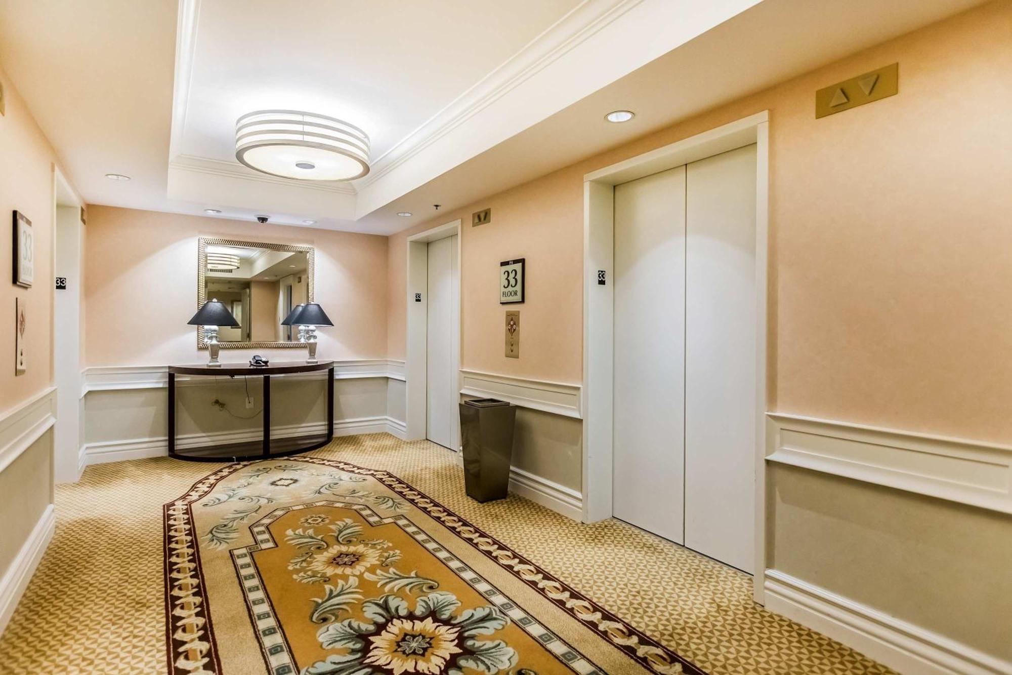 Apartamento Stunning 1br Strip Views & Balcony 12701 Las Vegas