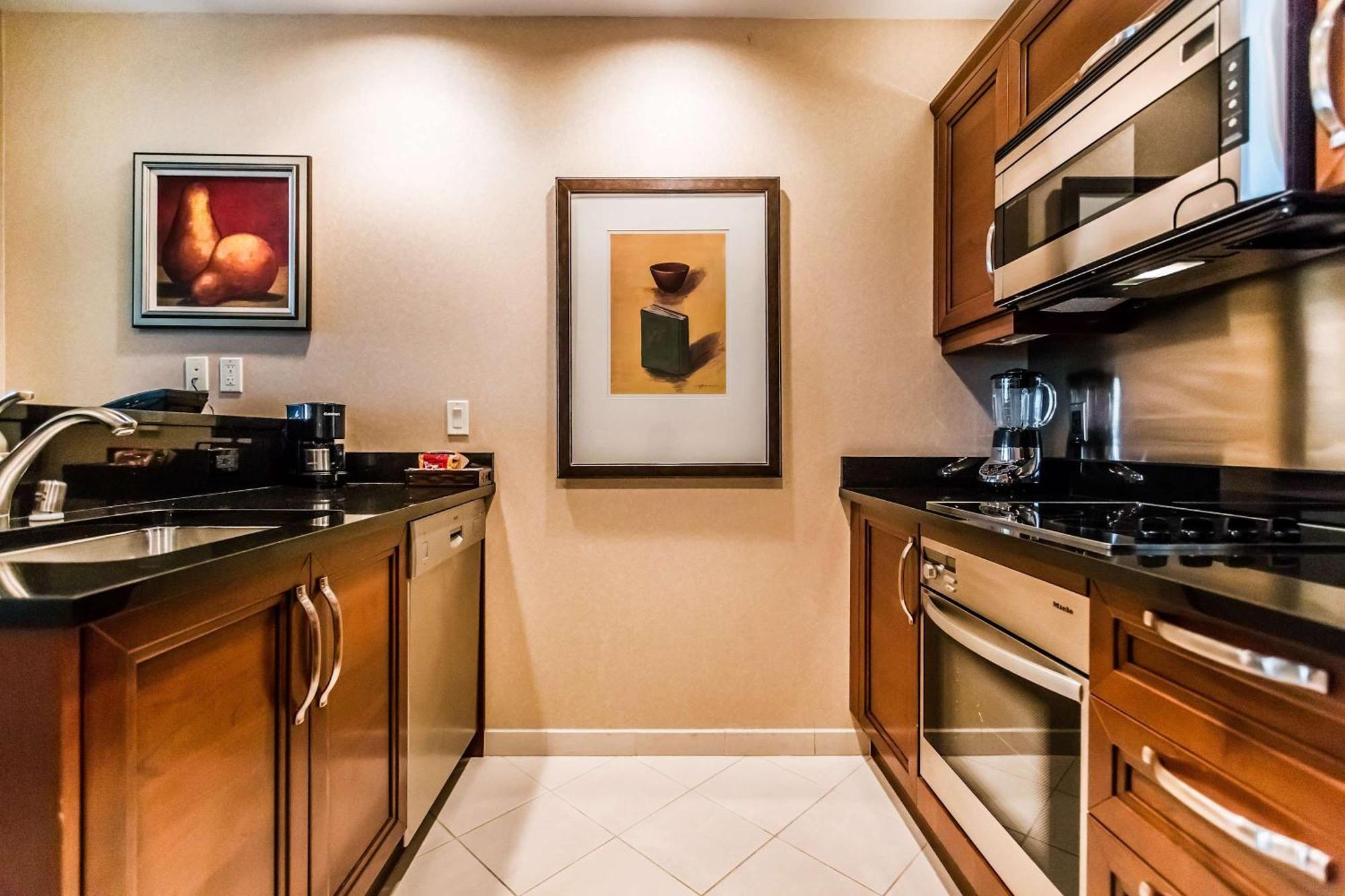 Apartamento Stunning 1br Strip Views & Balcony 12701