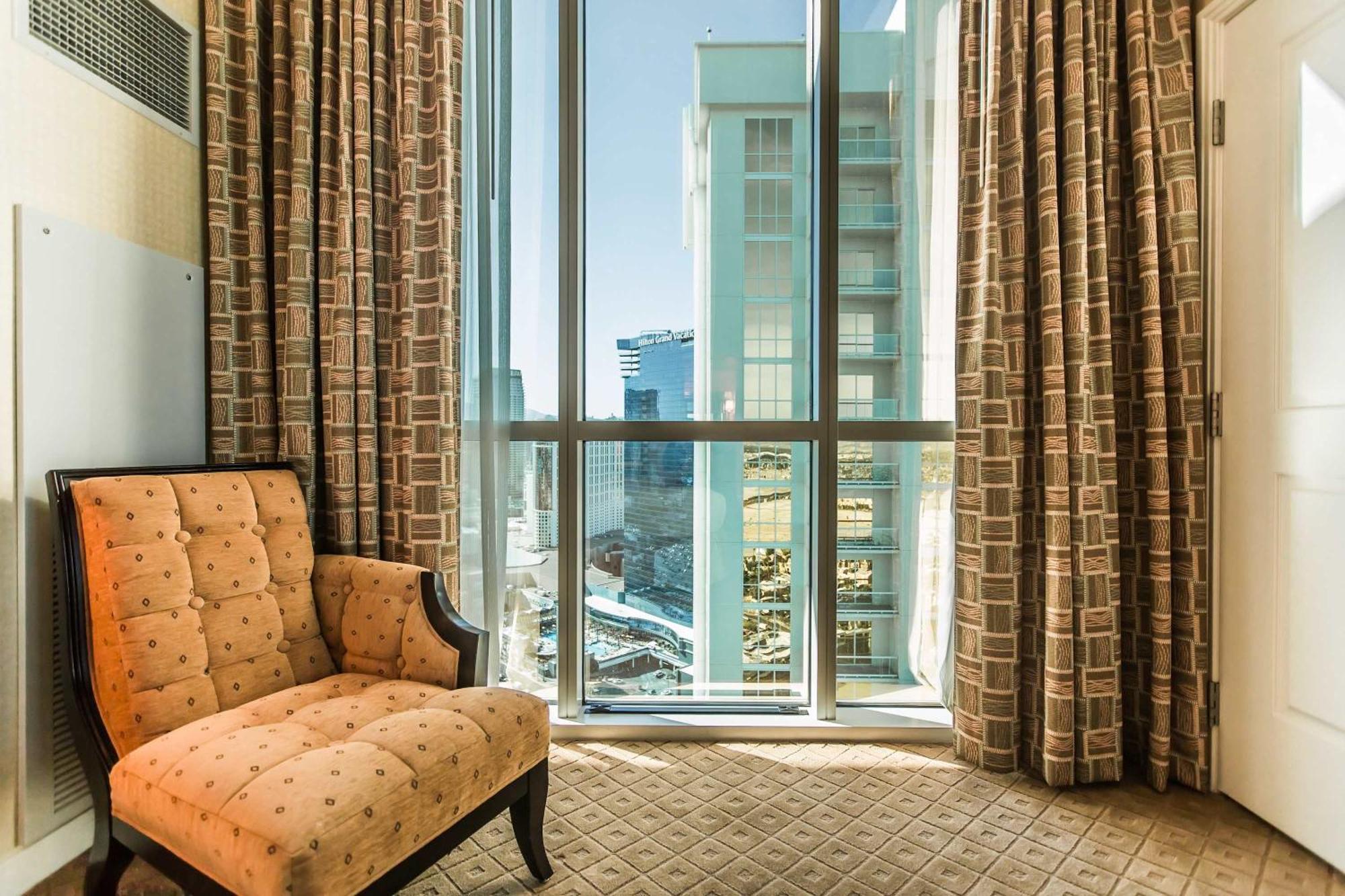 Stunning 1br Strip Views & Balcony 12701 * Las Vegas